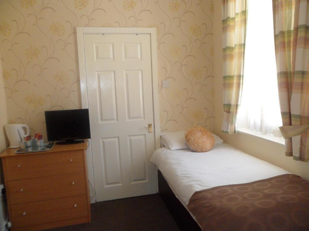 New Derina Hotel Blackpool Zimmer foto